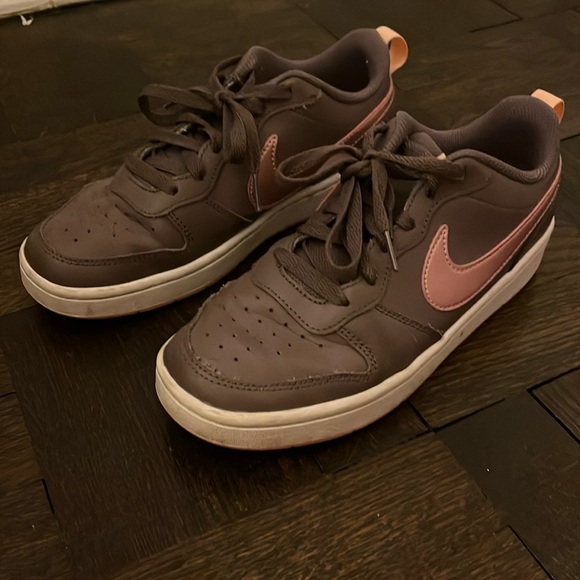 Nike Shoes - Nike Court Borough Low 2 GS Shoes Youth Sz 5.5 Violet White BQ5448